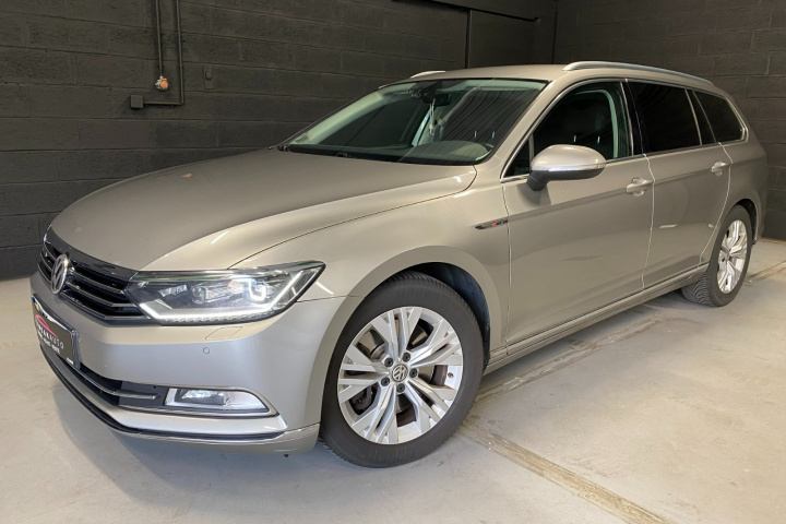 VOLKSWAGEN PASSAT SW